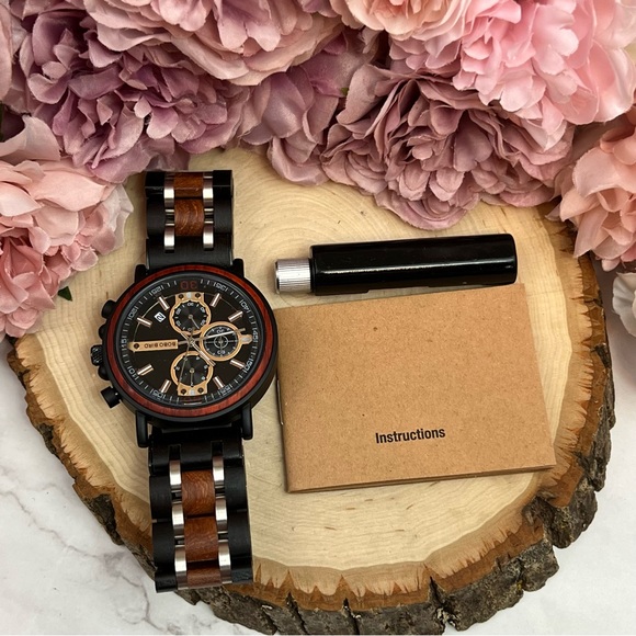 Luxury Amaranth & Ebony Wood Chronograph Military Quartz Watch - Picture 13 of 15